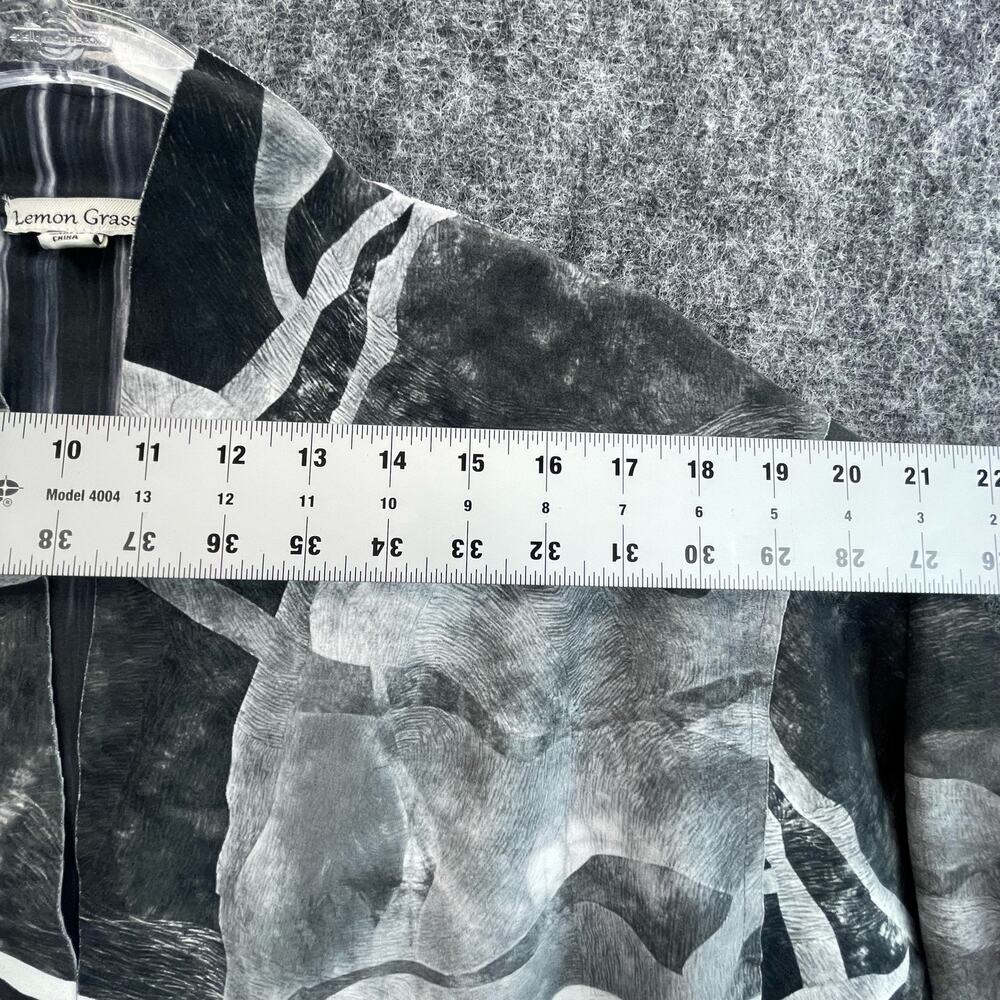 Lemon Grass Buttonless Open Front Blazer Size Med… - image 8